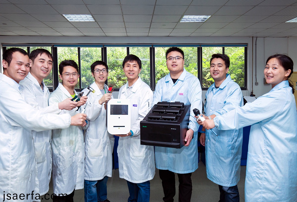 解決臨牀應用中的學(xue)術及技術問(wen)題，免后顧之憂